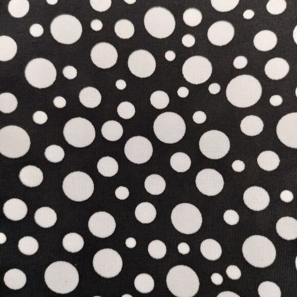 Cocomo Plus Size 2X Black & White Geo Print Pintuck Short Flutter Sleeve Top - Picture 4 of 6